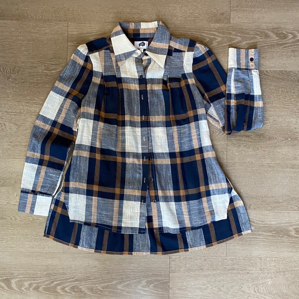 Brickyard Buffalo Bristol plaid top ruffle back
